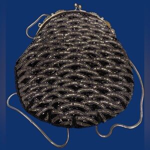 Antique Purse Black Beaded Bag Silver Metal Trim Kiss lock Evening party Pouch